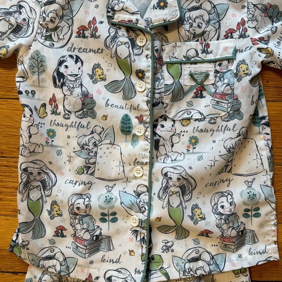 Disney Animators Collection - Girls PJs - Size 4 - Picture 2 of 4